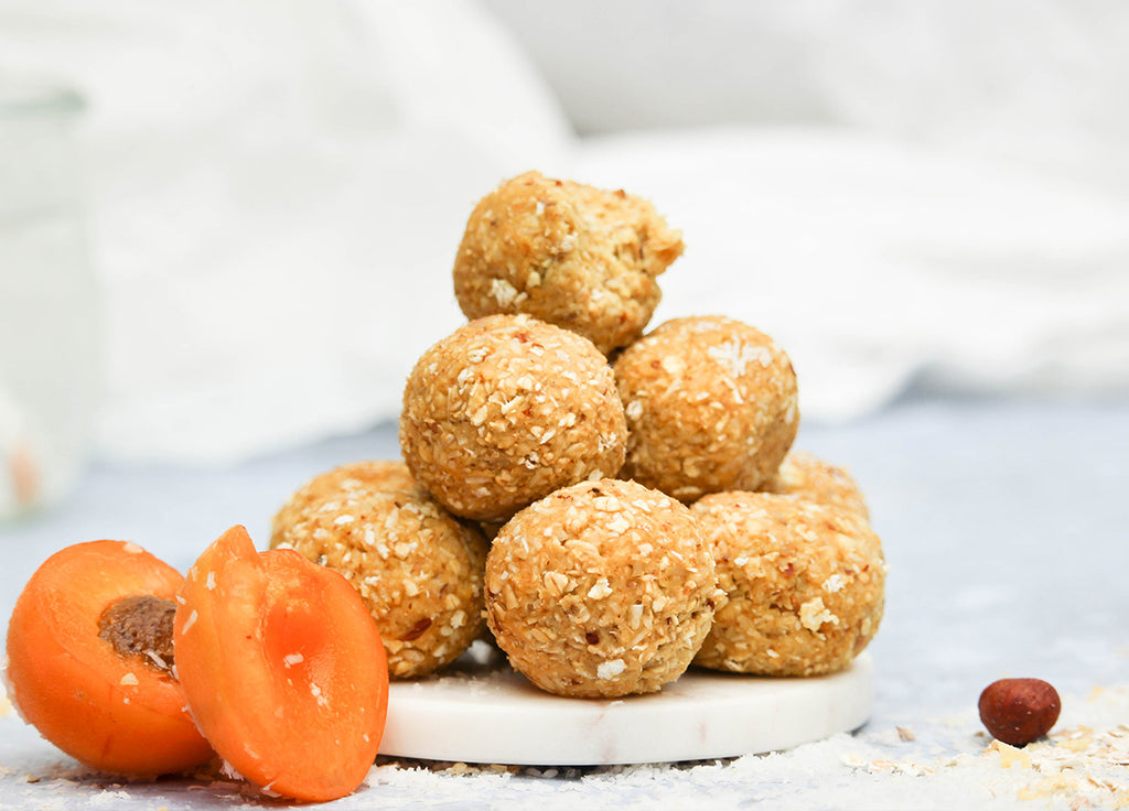 Holle Kitchen - Fruity Apricot Balls